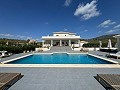 Storslået villa med 5 soveværelser og 4 badeværelser in  Dream Villas Alicante
