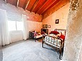 Immense maison à la campagne avec parcelles à Pinoso in  Dream Villas Alicante